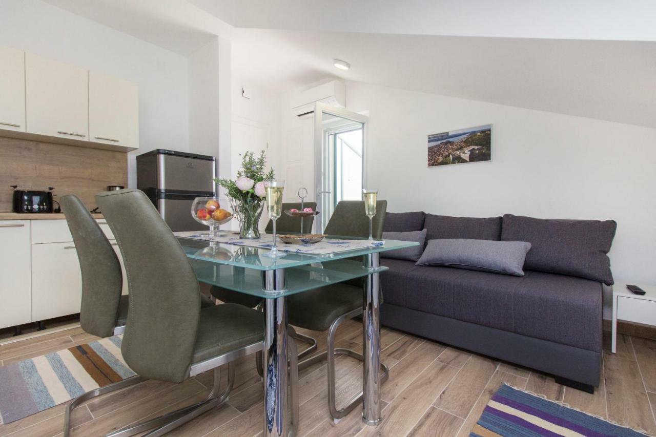 Ferienwohnung Riva Krapanj Exterior foto