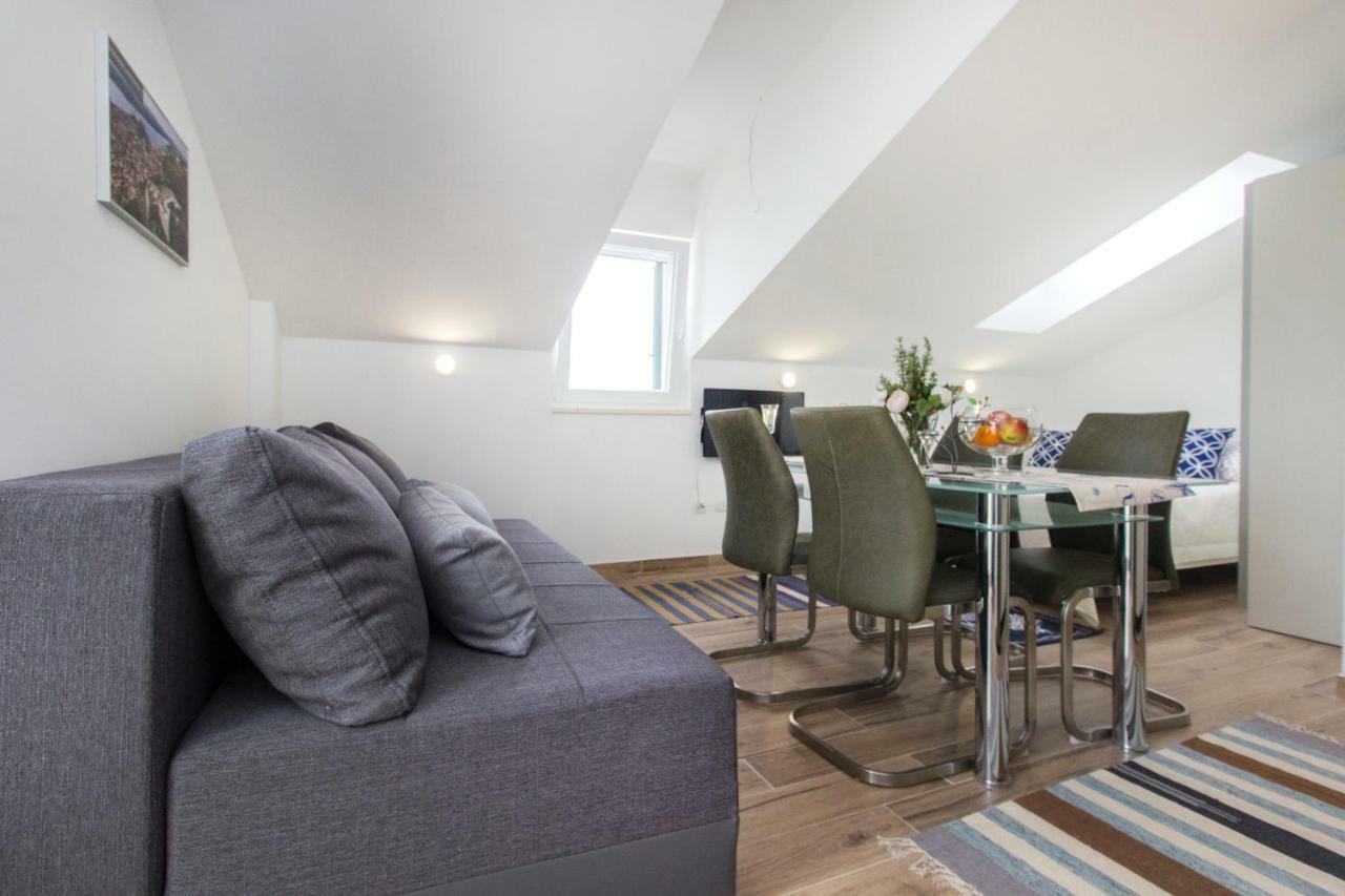Ferienwohnung Riva Krapanj Exterior foto