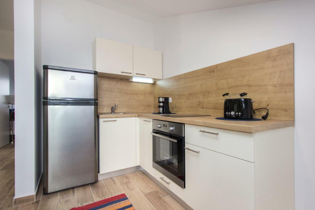 Ferienwohnung Riva Krapanj Exterior foto