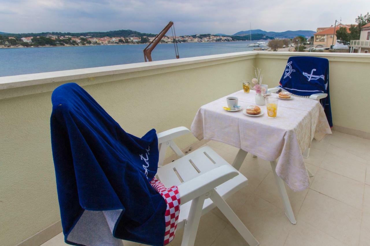 Ferienwohnung Riva Krapanj Exterior foto